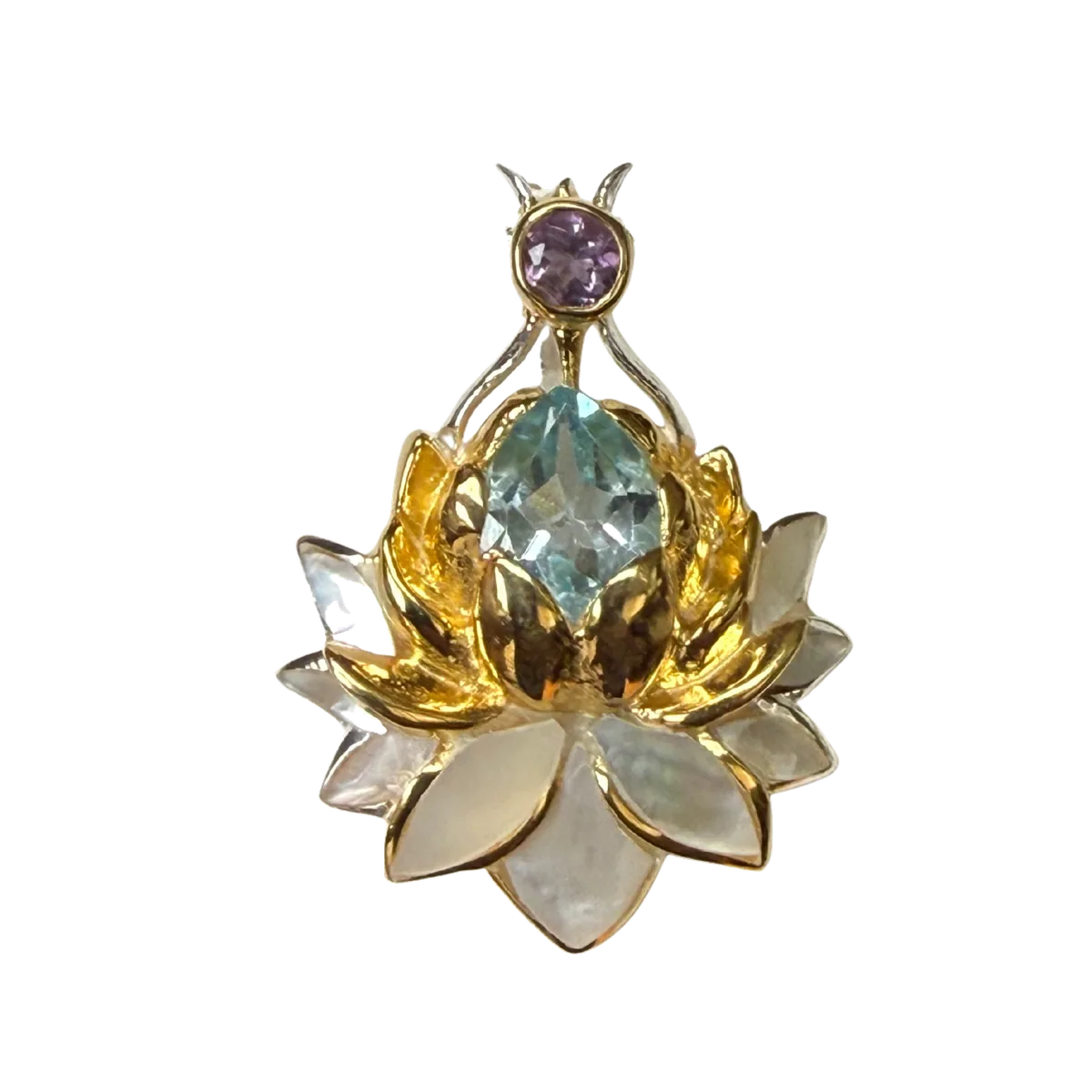 Lotus pendant